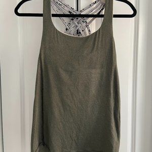 Lululemon Tank With bra and open back